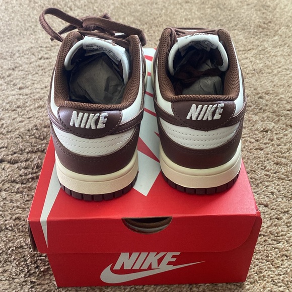 Nike | NWT Women’s Nike Dunk Low - Picture 3 of 9